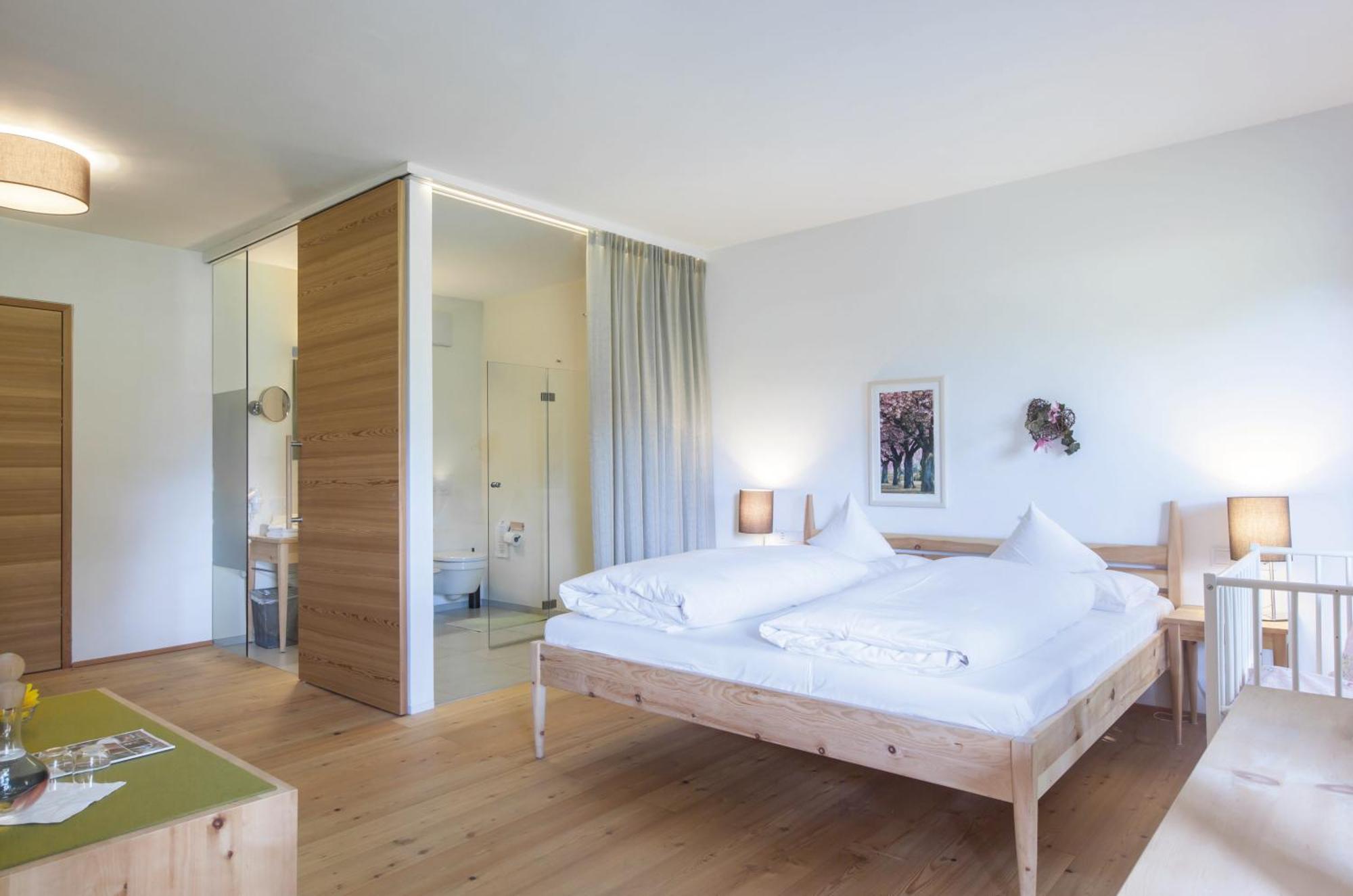 Hotel B&B "Zur Schanz" เอบส์ ภายนอก รูปภาพ